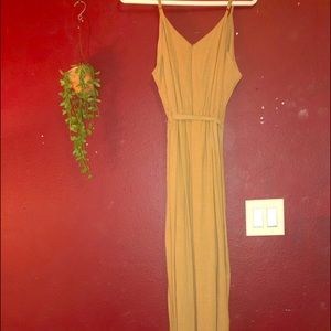 Awesome long romper! Too long for me